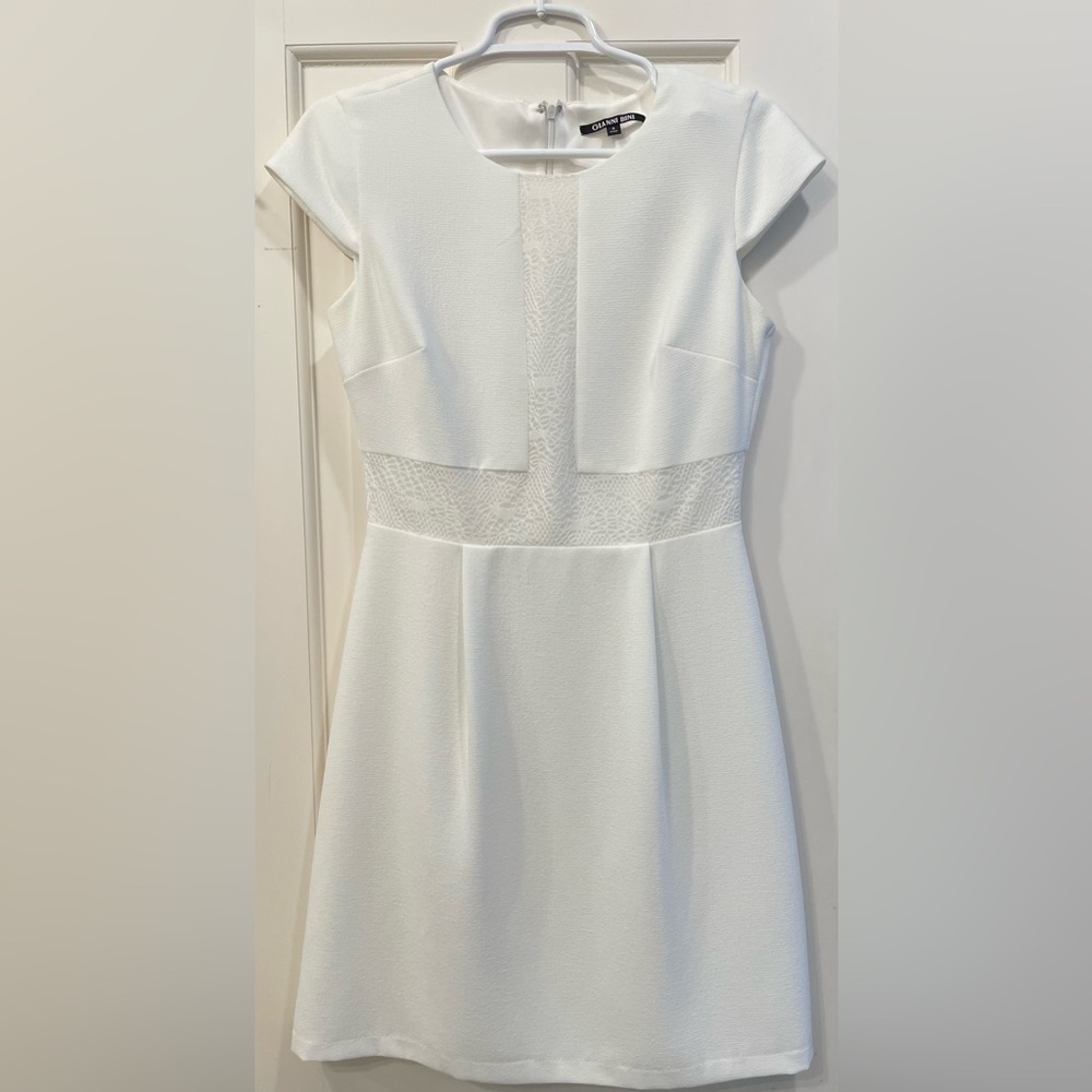 Gianni Bini White Dress with Lace Detail, Bridal, Size 4